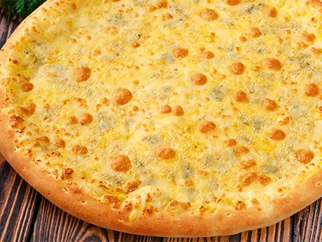 Пицца 4 сыра в пиццерии ЕЩЁ!